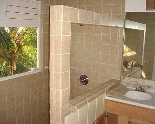 Sample Full Page Advert alohilani bath1 500x400 Sample Full Page Advert