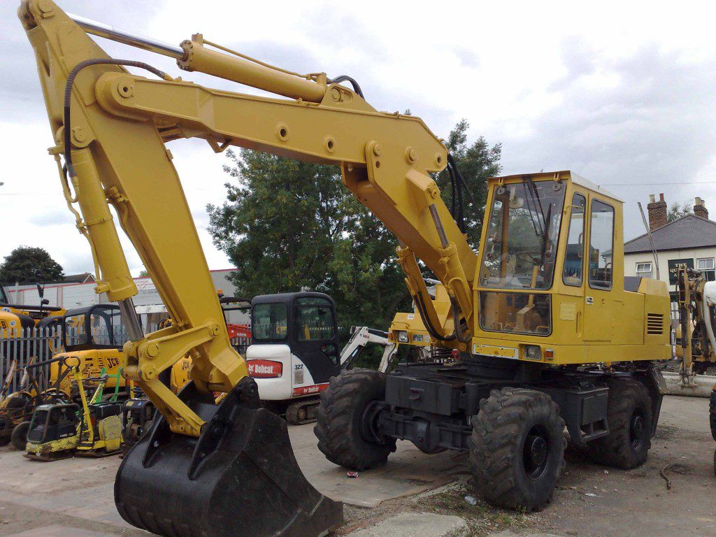 Liebherr 921 Excavator