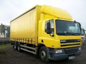 Curtainsider truck for sale