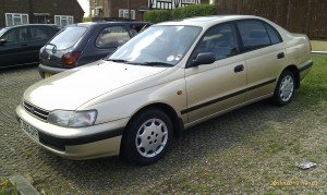 Toyota Carina E GLI - 01