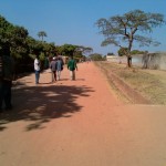 Road outside Chamboli Primary School_kitweonline