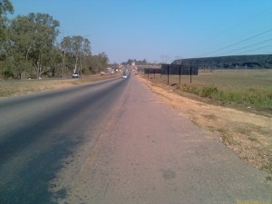 Kitwe-Ndola Road - looking South_kitweonline