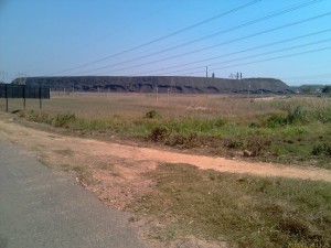 Wusakile sludge dump - East face_kitweonline