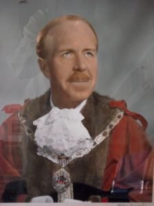 5-WM Comrie - Mayor of Kitwe 1960-1963 - kitweonline